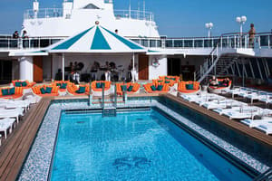 Crystal Cruises - Crystal Serenity - Seahorse Pool.jpg